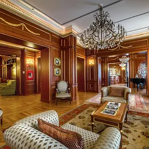 Grand Wagner Отель